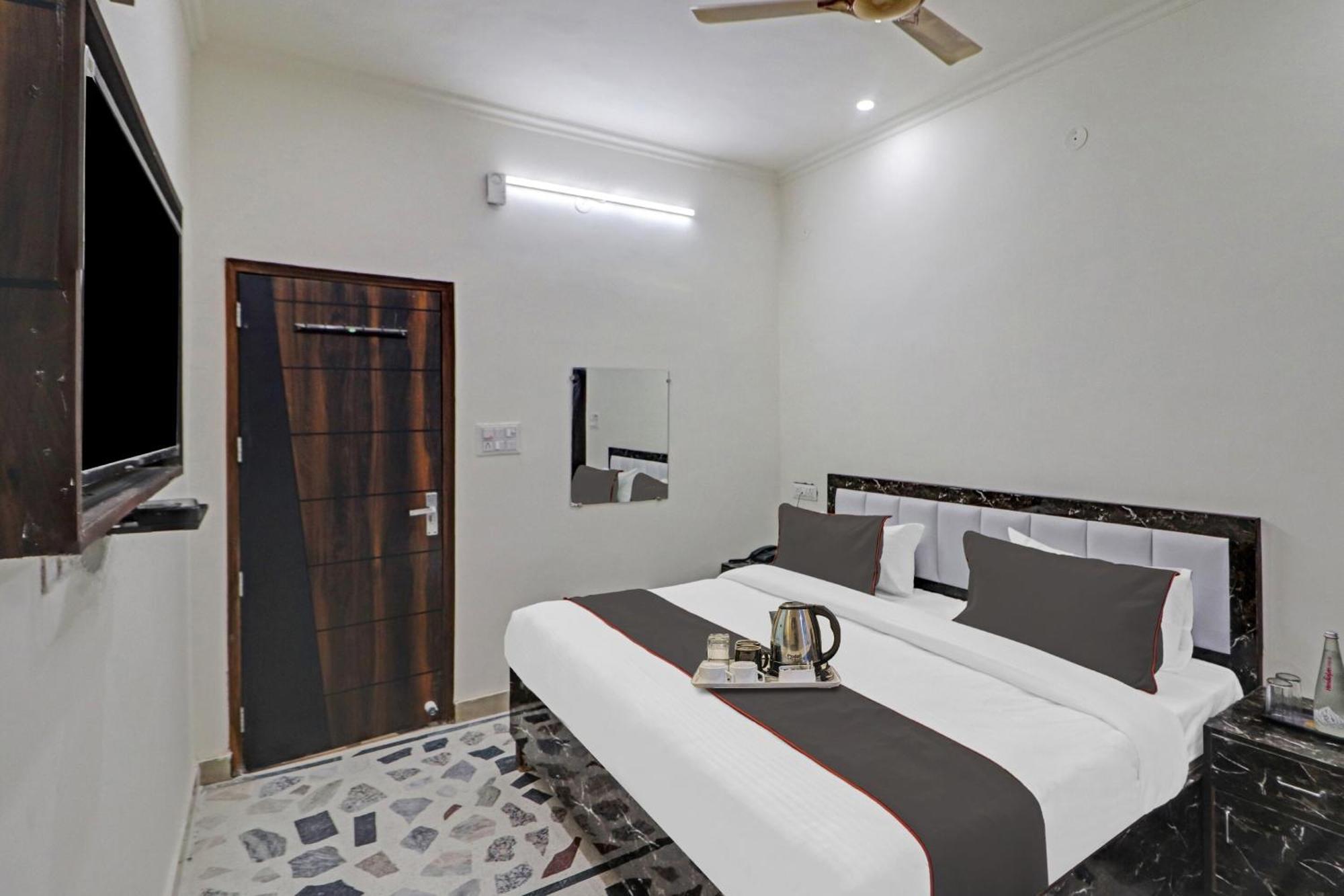 O Royal Orbit 3* New Delhi