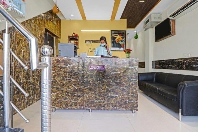 O Royal Orbit Hotel 3*