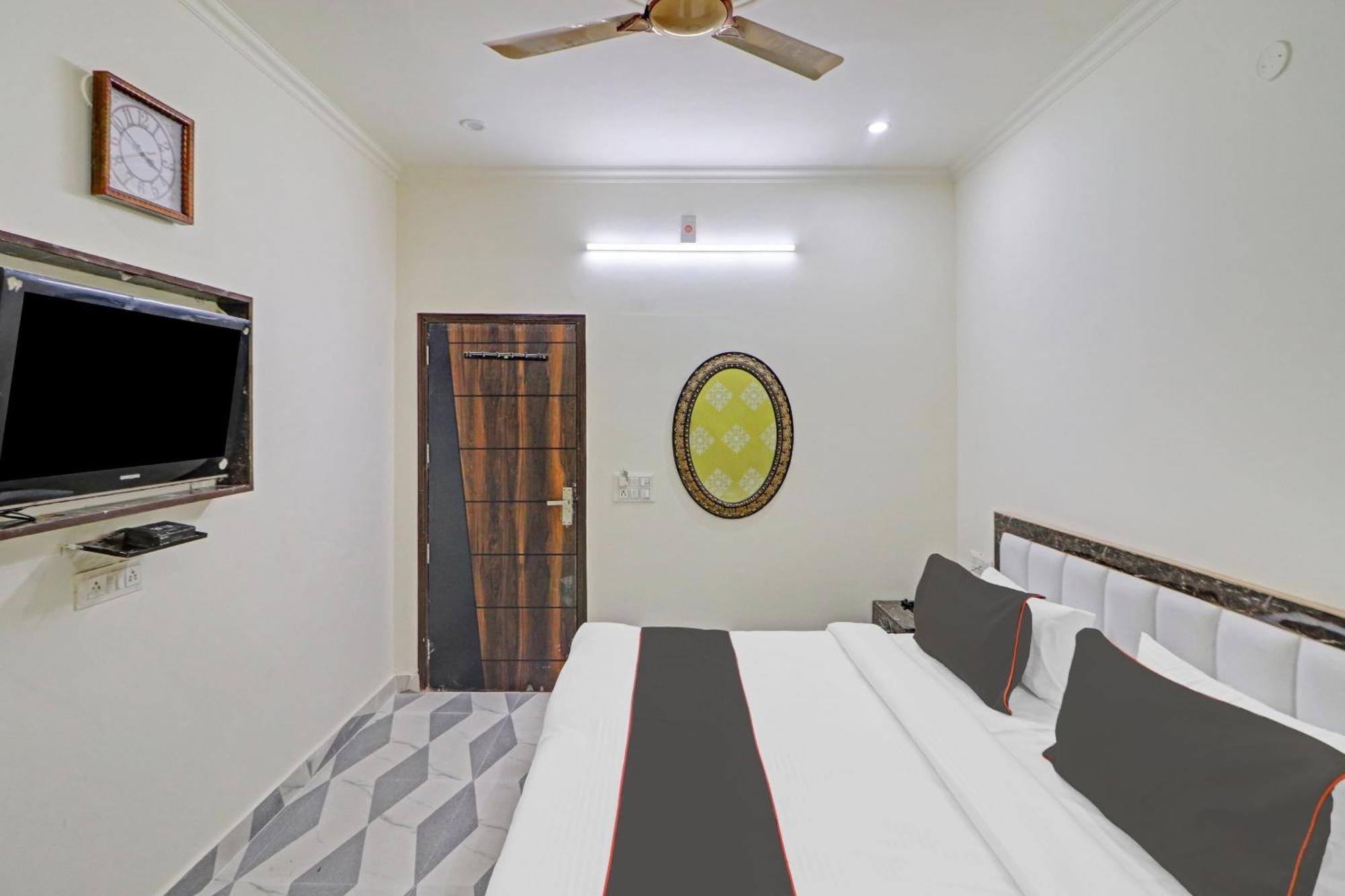 O Royal Orbit 3* New Delhi