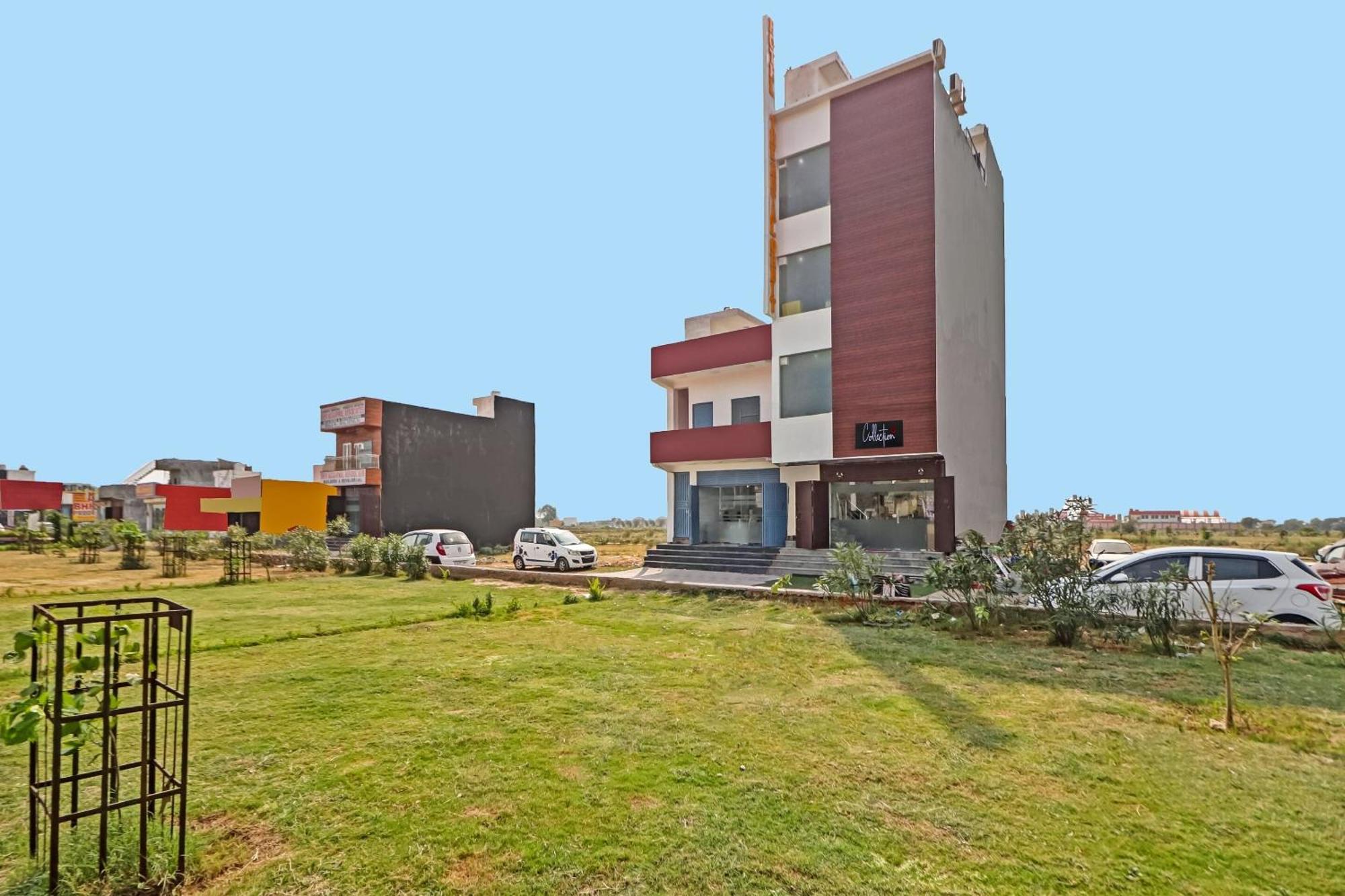 Hotel O Royal Orbit New Delhi