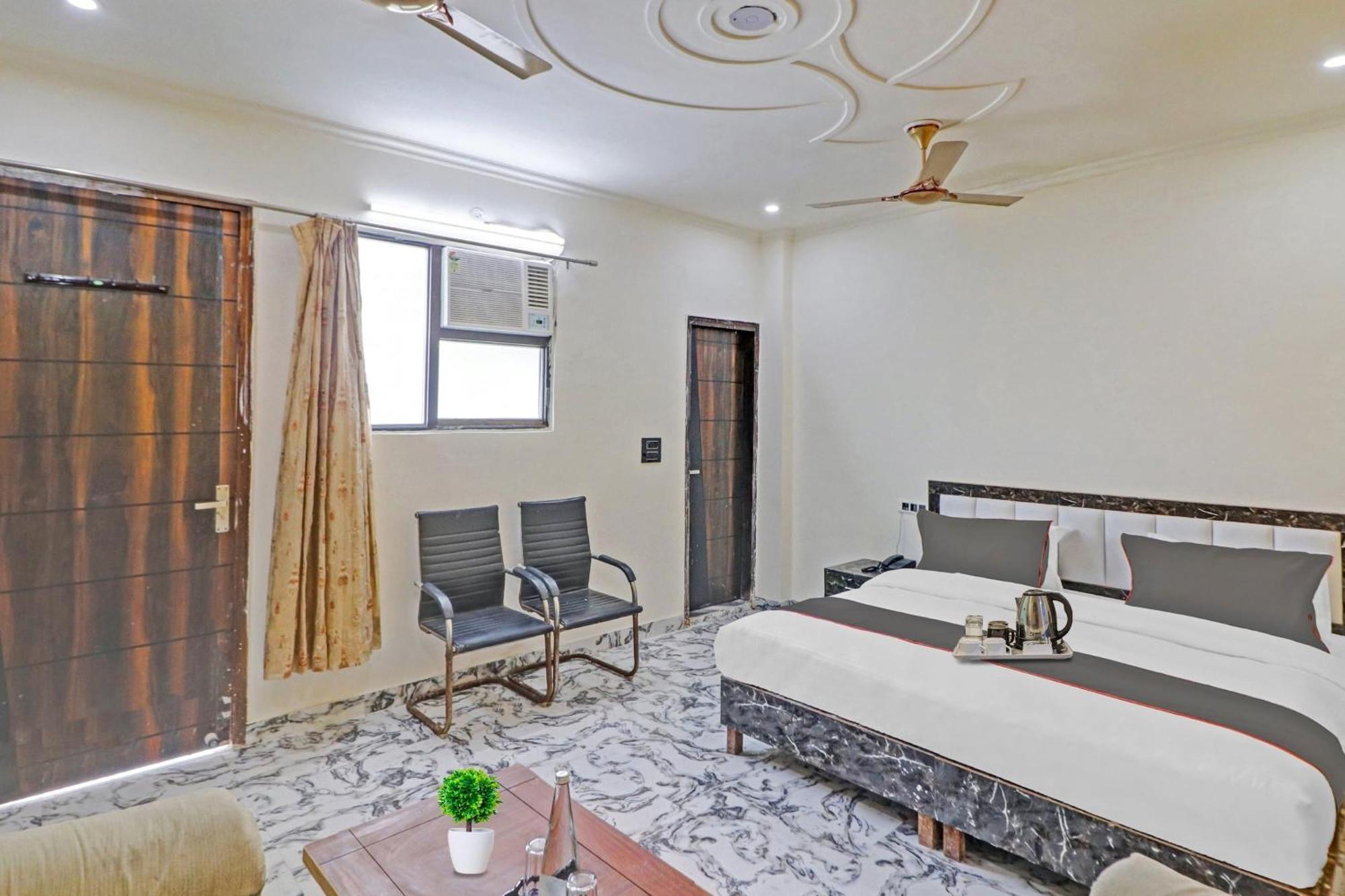 O Royal Orbit 3* New Delhi